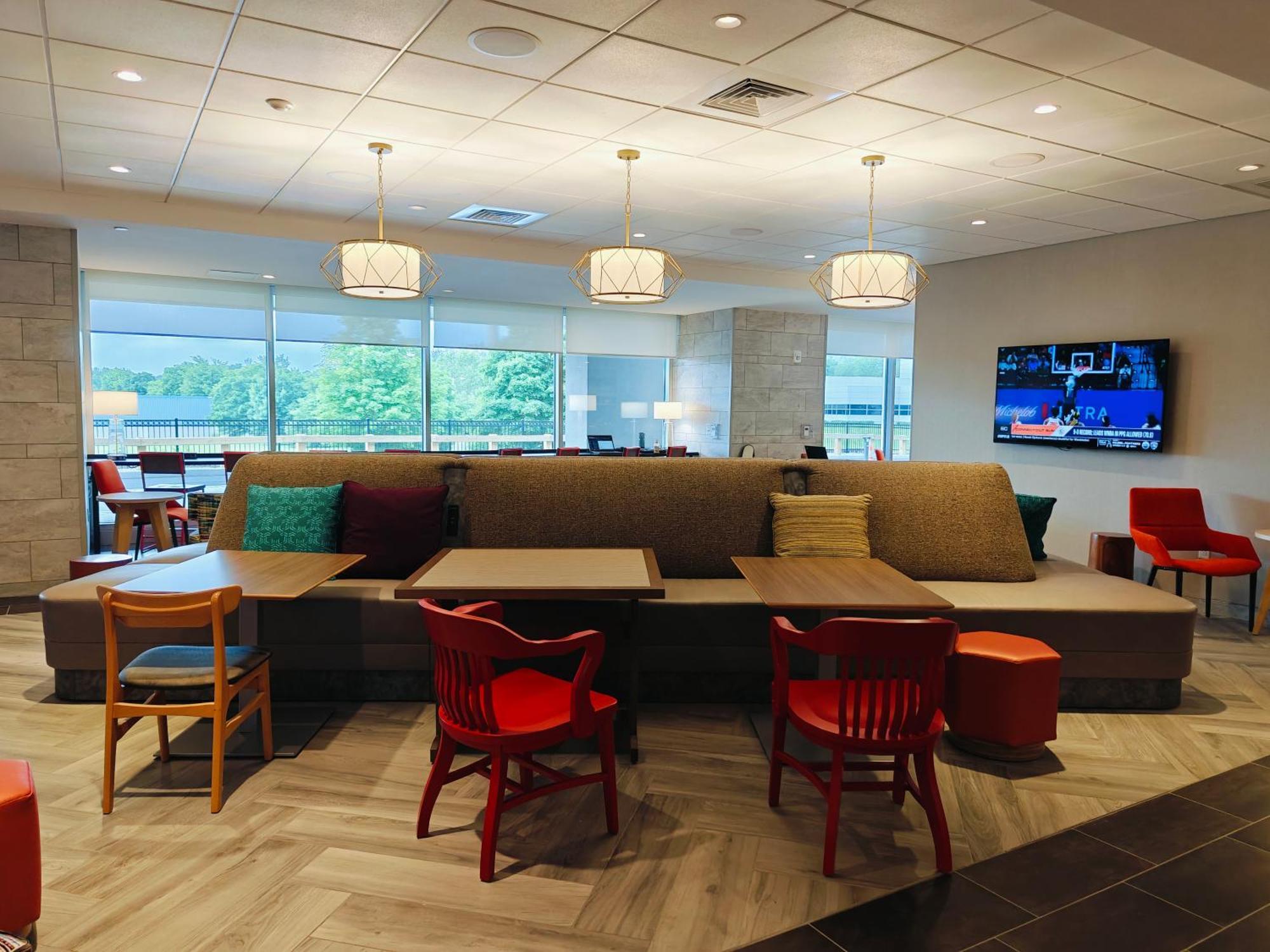 Home2 Suites By Hilton Bristol Εξωτερικό φωτογραφία