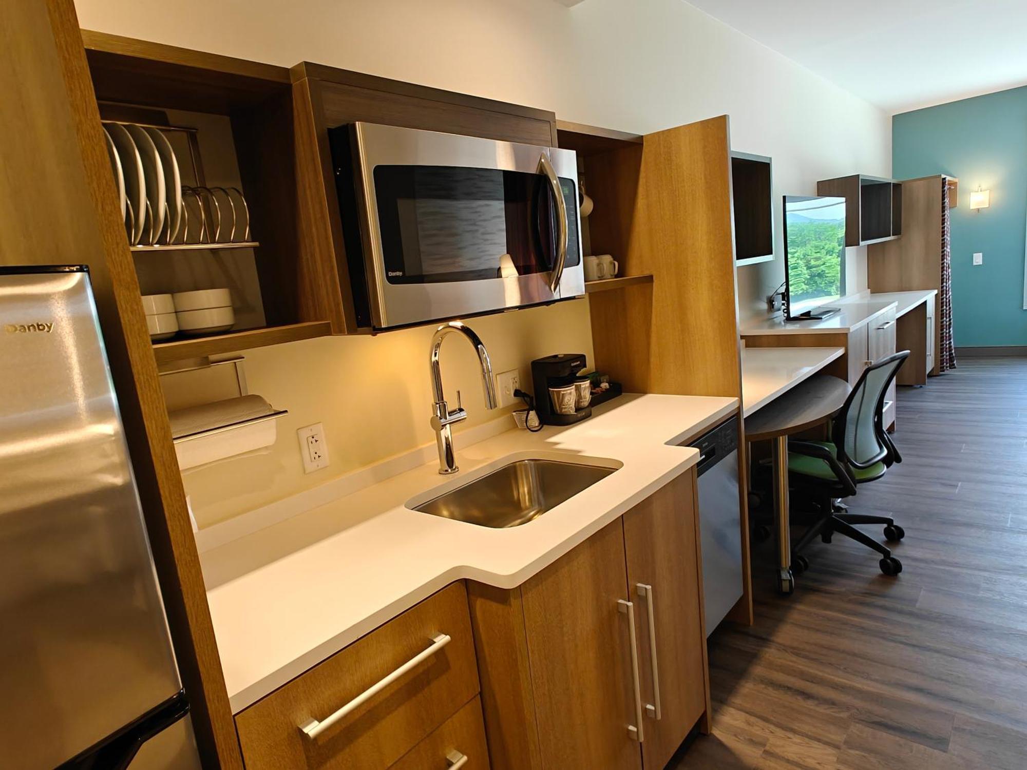 Home2 Suites By Hilton Bristol Εξωτερικό φωτογραφία
