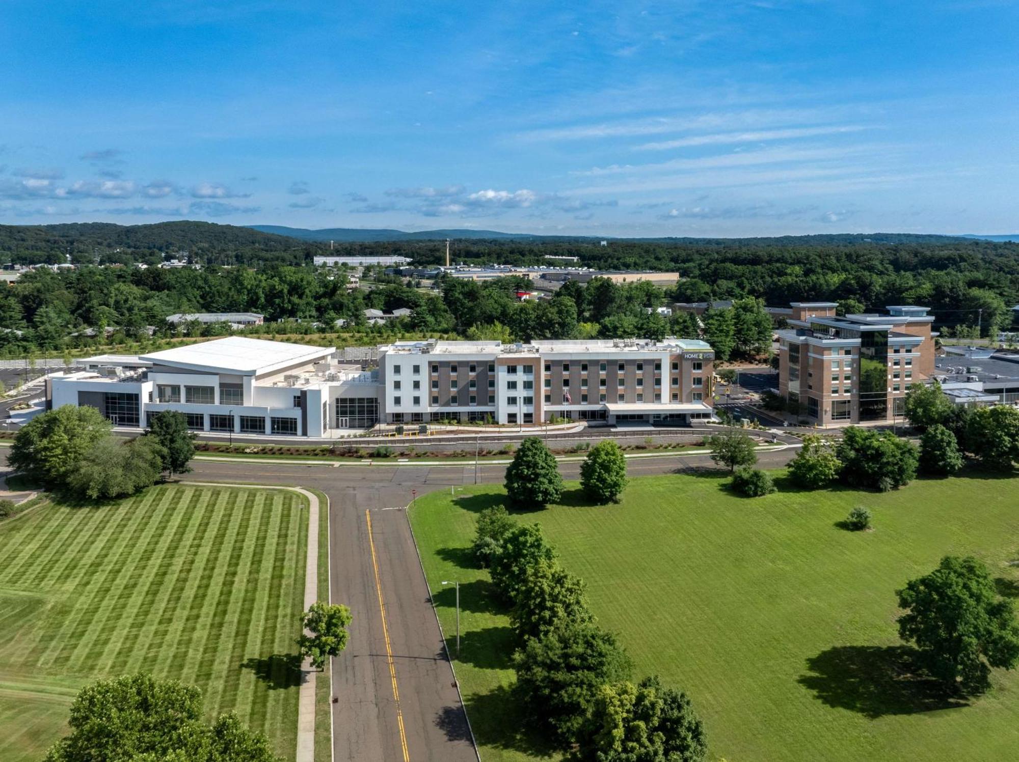 Home2 Suites By Hilton Bristol Εξωτερικό φωτογραφία